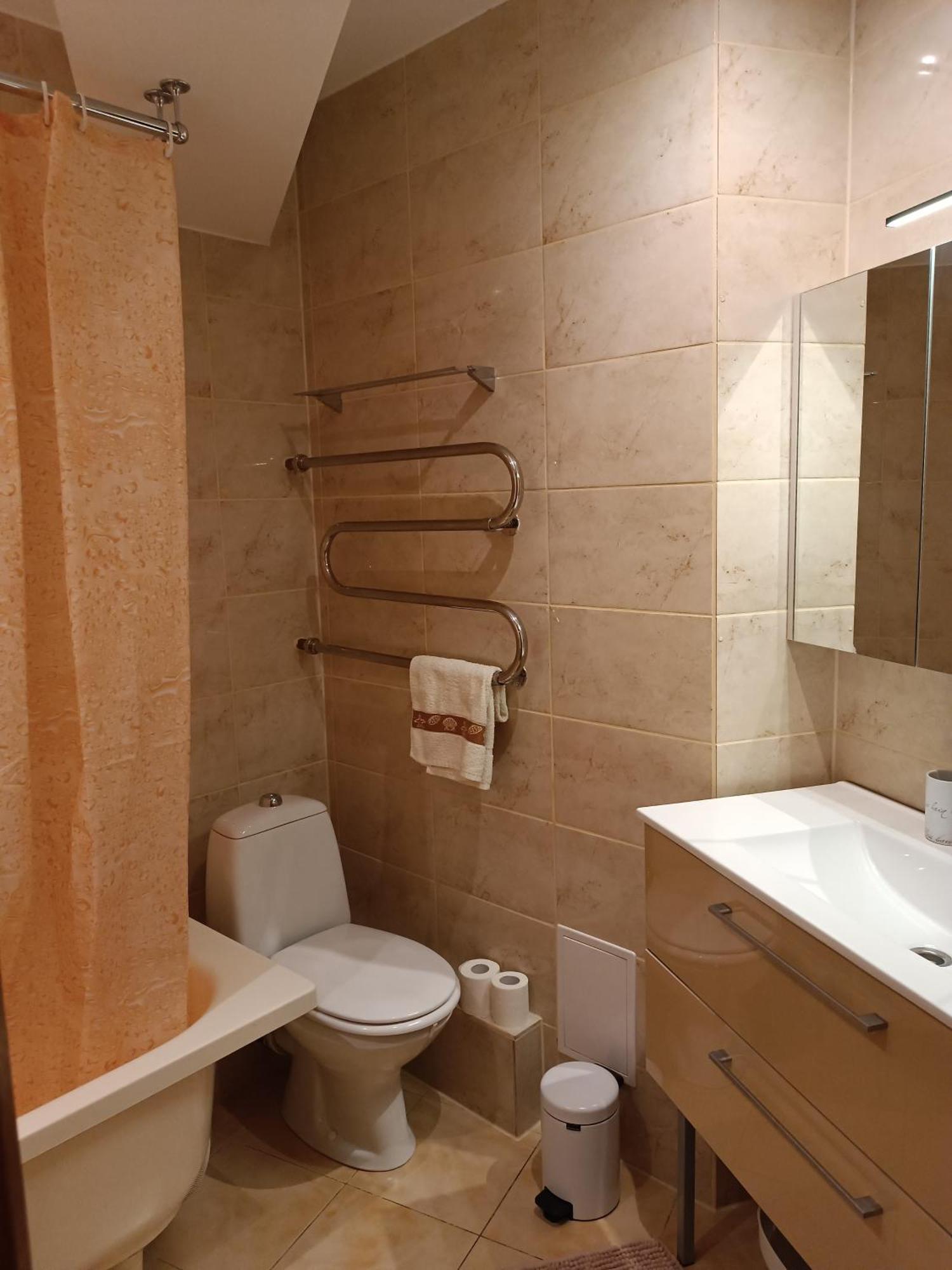 Quiet Dzelzavas Street Apartment Рига Екстериор снимка